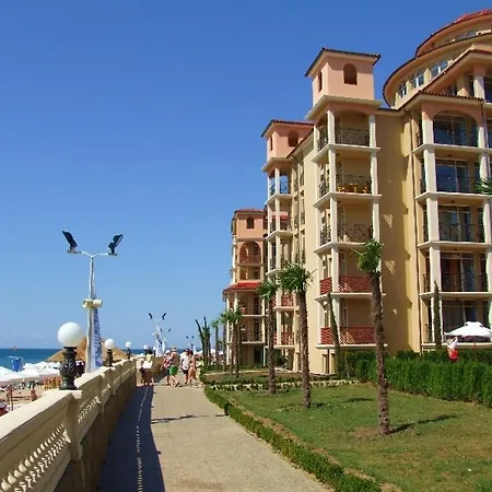 Appartamento Royal Club - Elenite