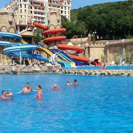 Royal Club - Appartamento Elenite