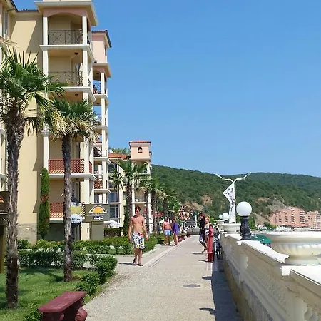 Royal Club - Appartamento Elenite