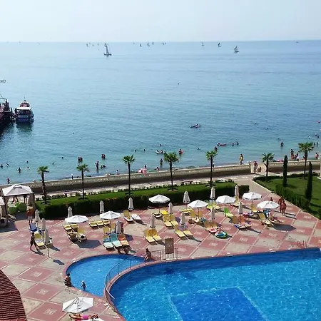Royal Club - *